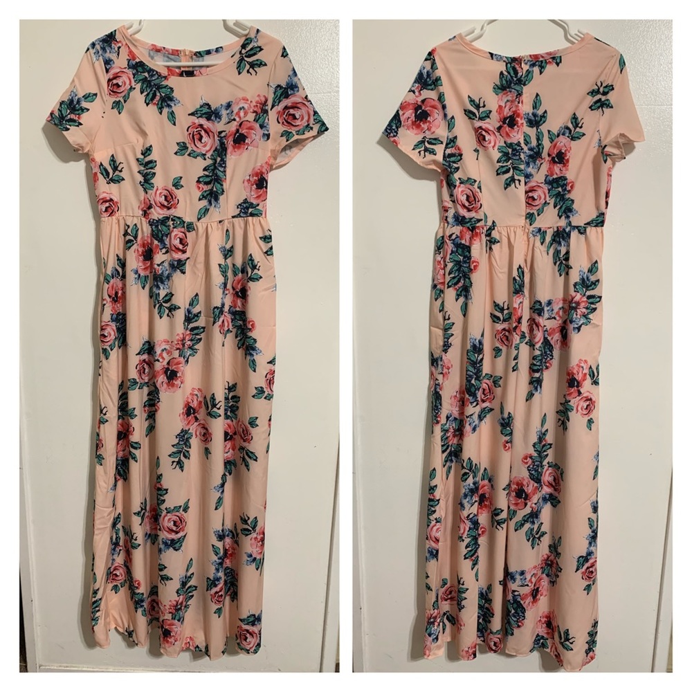 NWOT pink maxi floral flowy short sleeve dress